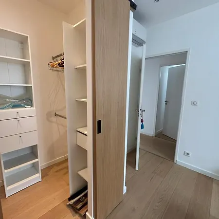 Lumineux 2 Chambres, Centre-ville A 5min Des Plages, Avec Wifi - Fr-1-239-1128 아파트 *