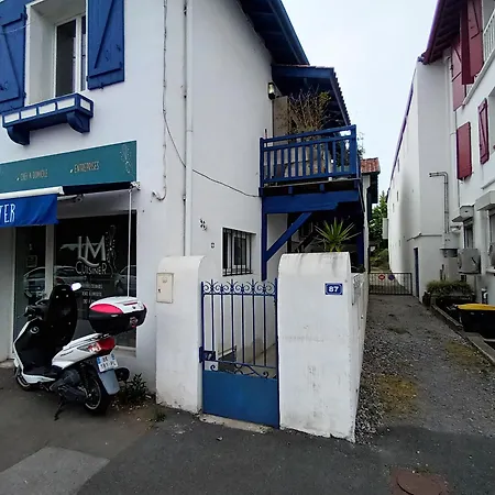 2 à Avec Wifi - Fr-1-239-1128 *